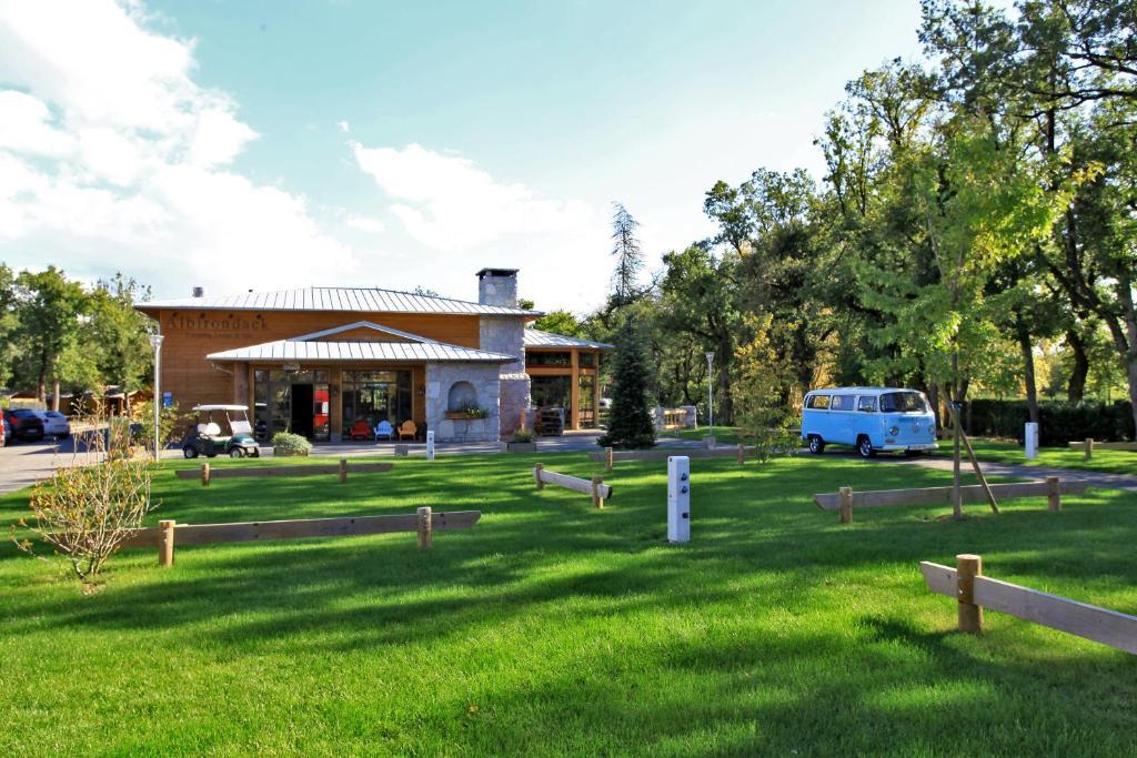 Albirondack Camping Lodge & Spa Exterior foto