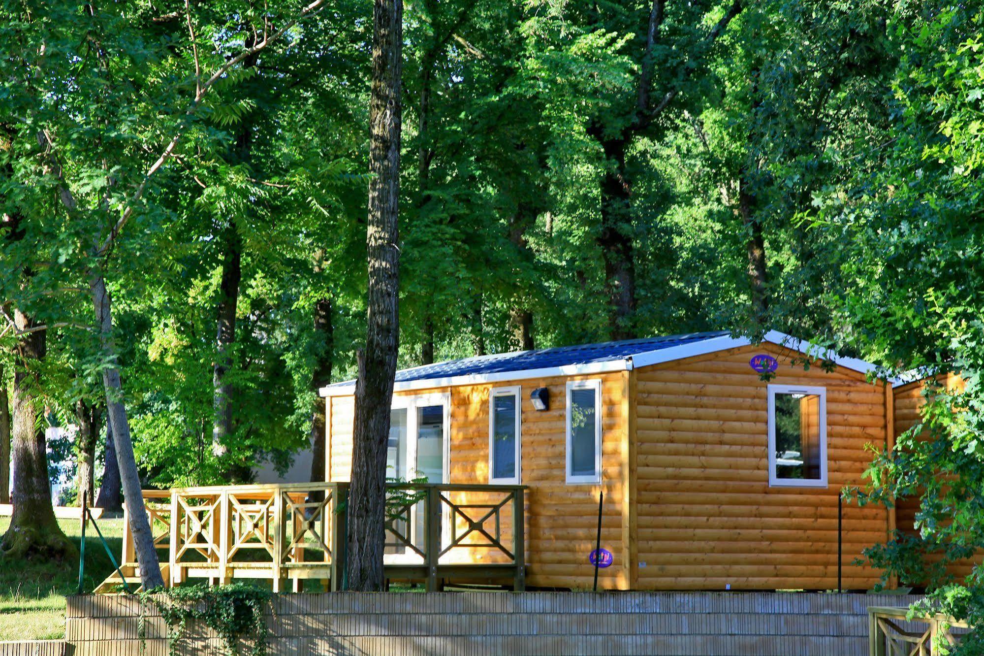 Albirondack Camping Lodge & Spa Exterior foto